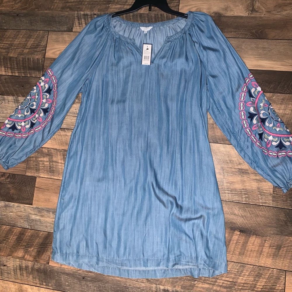 Crown & Ivy Dress